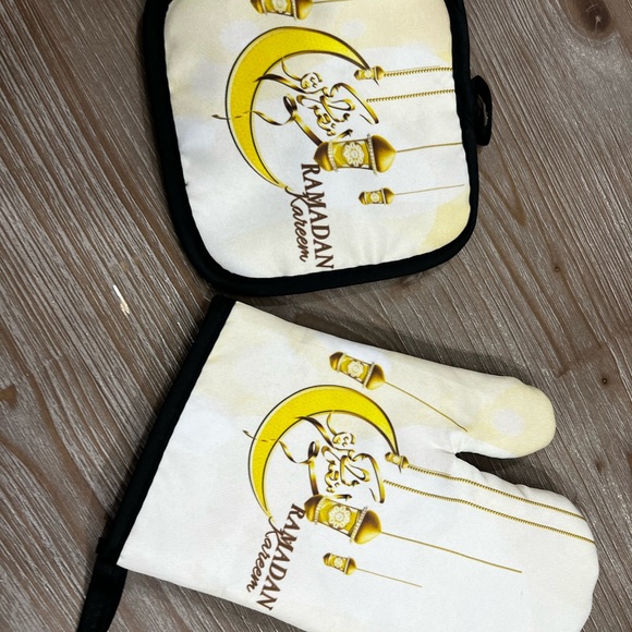 Ramadan oven mitts - Picture 3 of 4